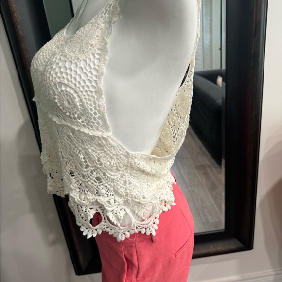 Embroidered top - Picture 2 of 6